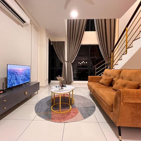 Modern Suites At Arte Mont Kiara By Iconique Kuala Lumpur Eksteriør billede