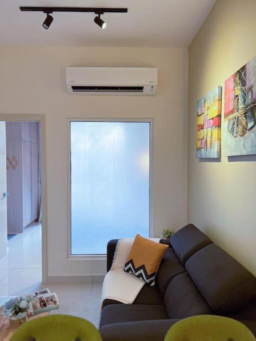 Modern Suites At Arte Mont Kiara By Iconique Kuala Lumpur Eksteriør billede