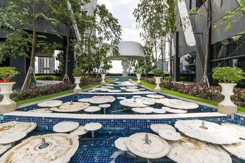 Modern Suites At Arte Mont Kiara By Iconique Kuala Lumpur Eksteriør billede